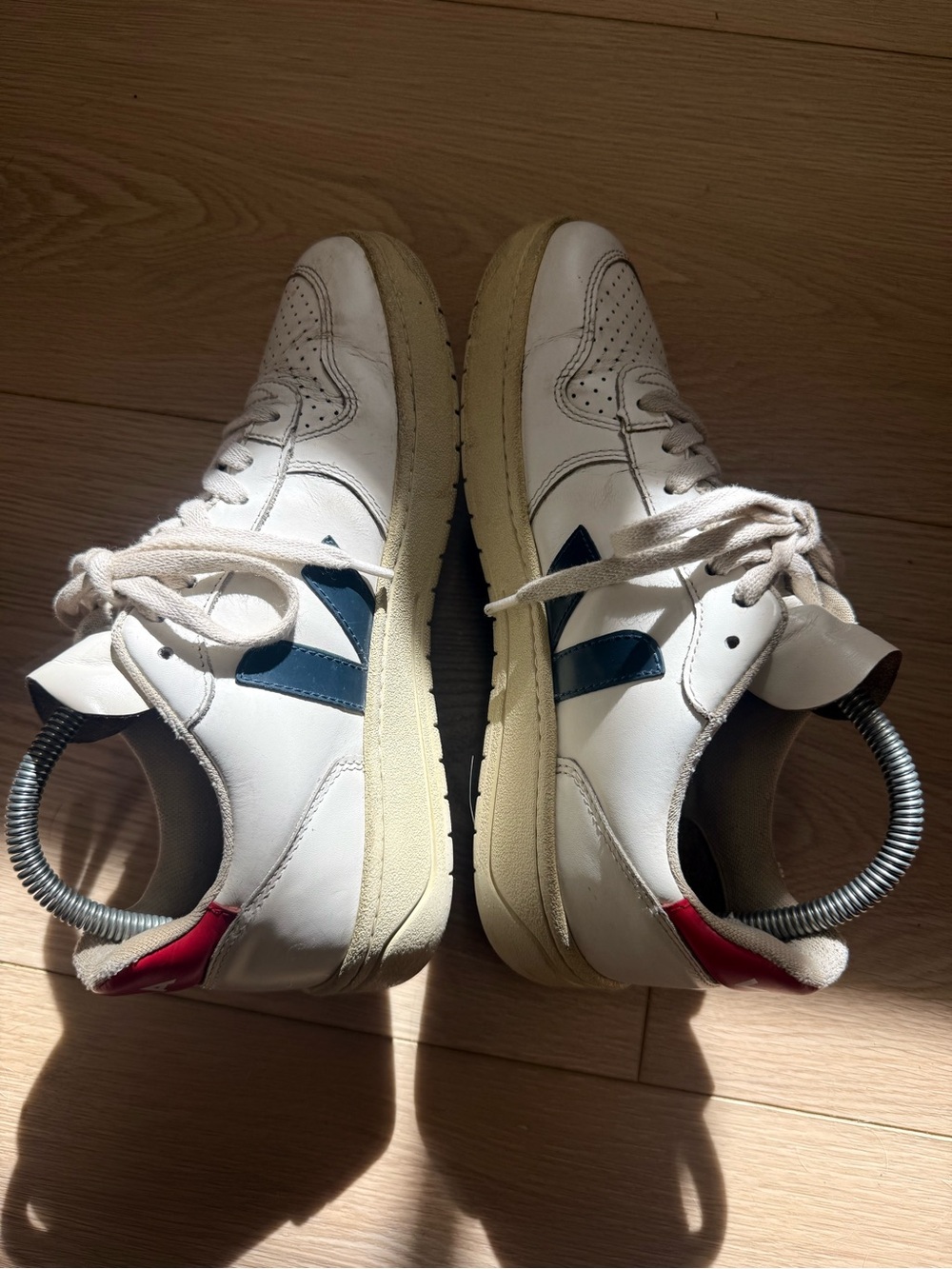 VEJA V-10 LEATHER WHITE NAUTICO PEKIN WOMANS SIZE 7 - Picture 5 of 10